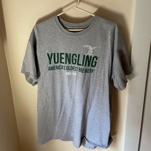 mens yuengling t shirt. xl. gray.